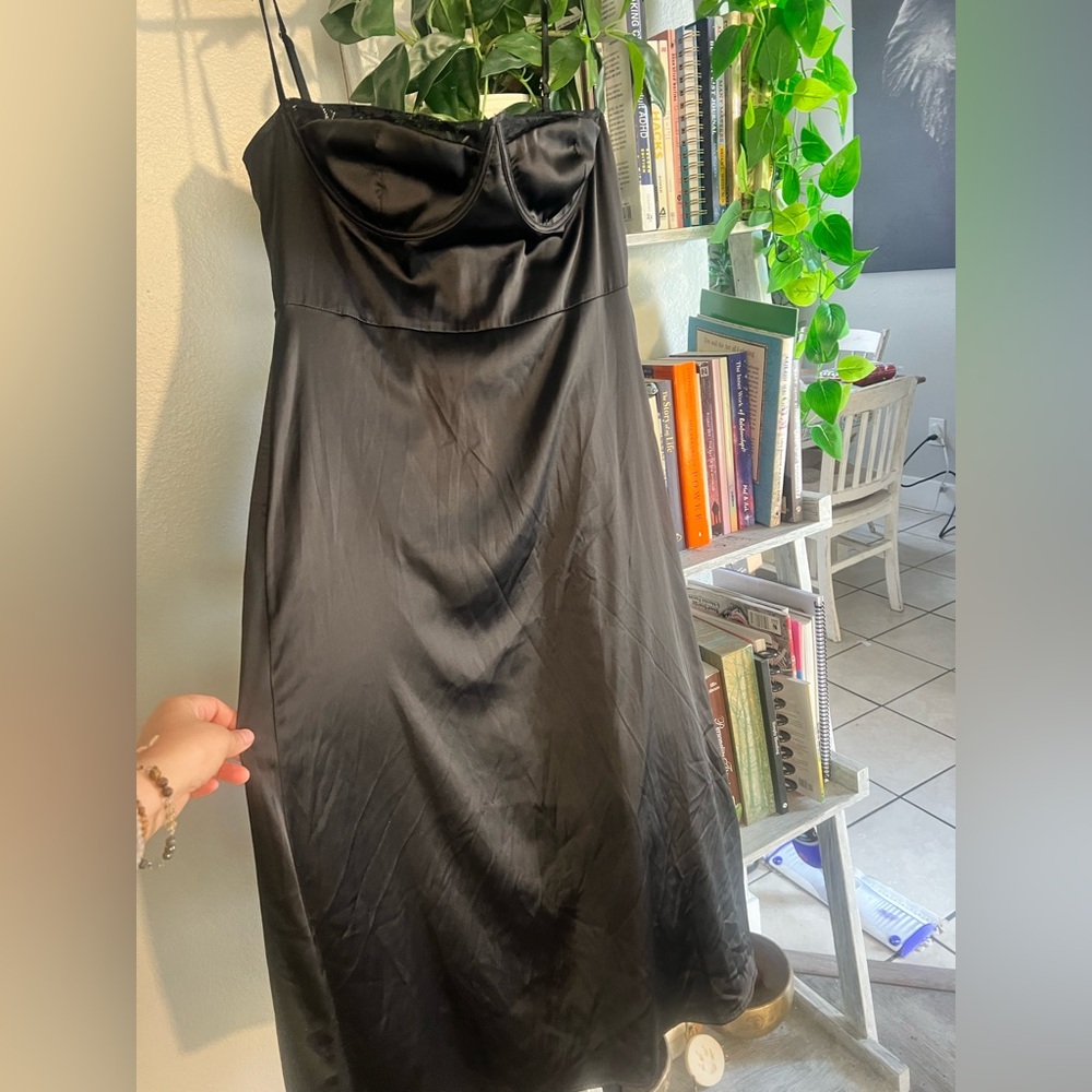 Elegant Black Evening Dress
